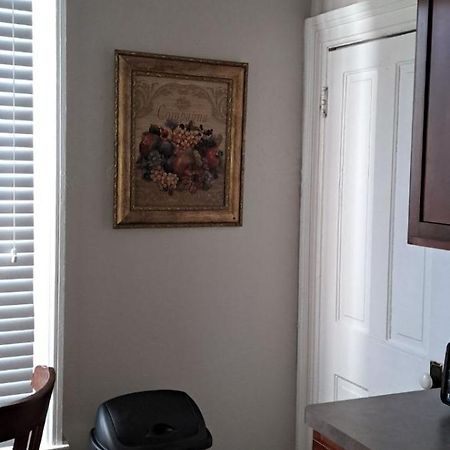 Beautiful Downstairs 1Bed 1Bth Charmer- Pet Friendly Michigan City Eksteriør bilde