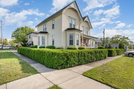 Beautiful Downstairs 1Bed 1Bth Charmer- Pet Friendly Michigan City Eksteriør bilde