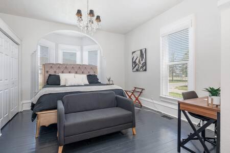 Beautiful Downstairs 1Bed 1Bth Charmer- Pet Friendly Michigan City Eksteriør bilde